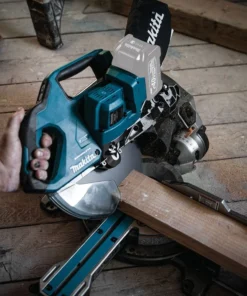 Alternative view of Makita LS1019L Dual-Bevel Sliding Compound Miter Saw with Laser